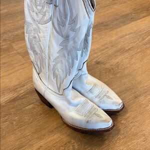 White Western Cowboy Boots